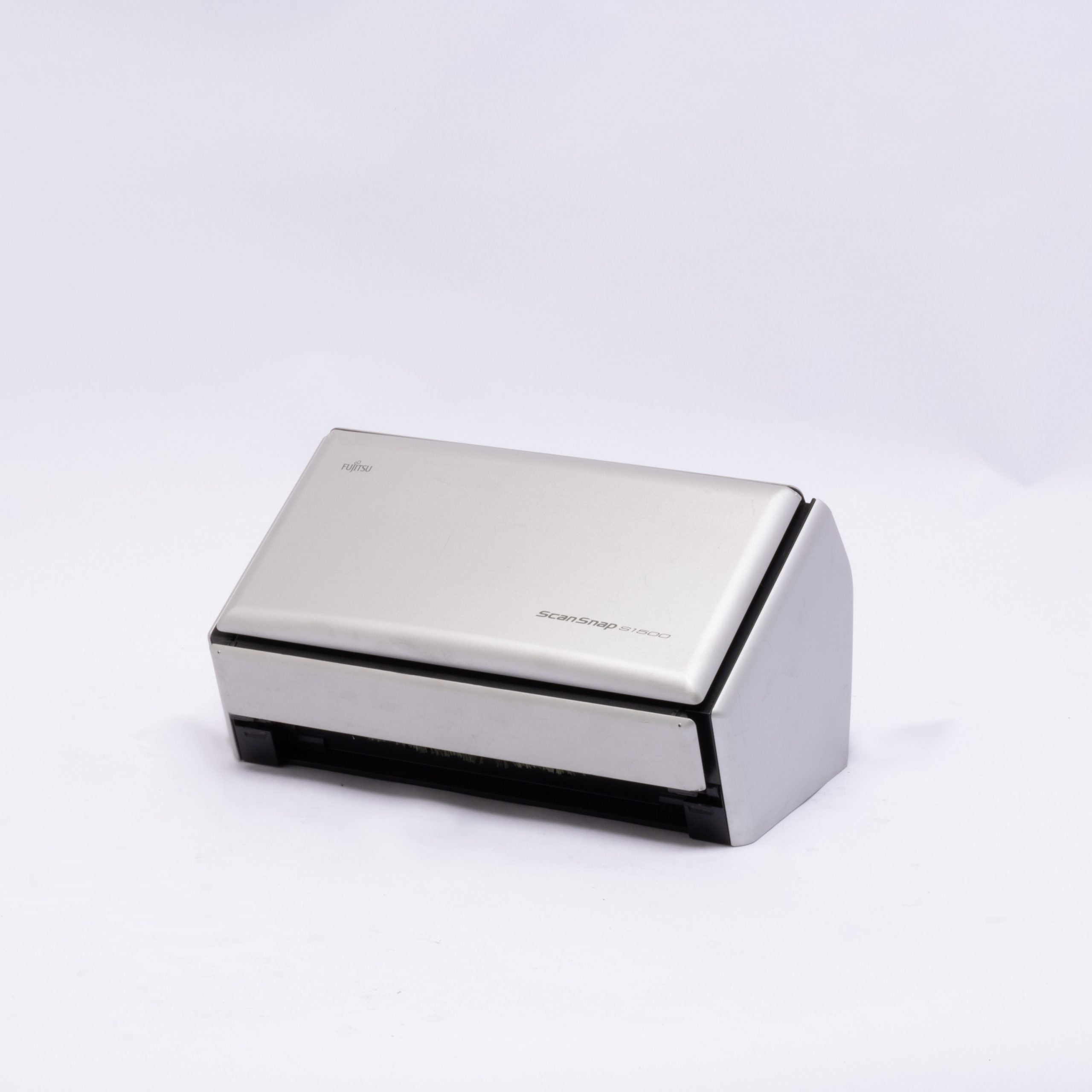 Fujitsu S1500 Pass-through Scanner